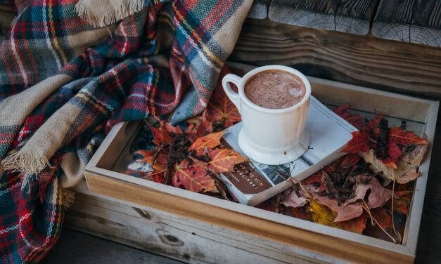 Hogyan kell sütőtökös forró csokit készíteni?