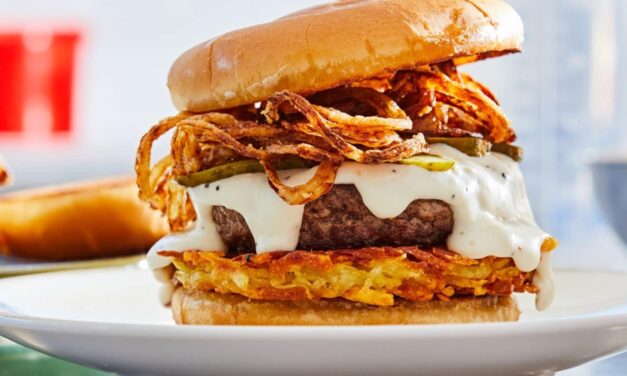 Kecskesajtos burger rösztivel