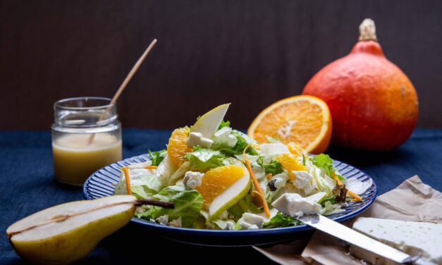 Nyáridéző gyümölcsös Őszi mix salátakeverék feta sajttal