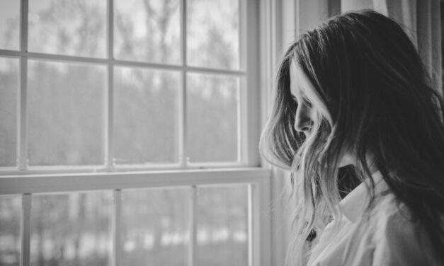 Mai kedvenc: Mi mindíg búcsuzunk -Reményik Sándor tollából